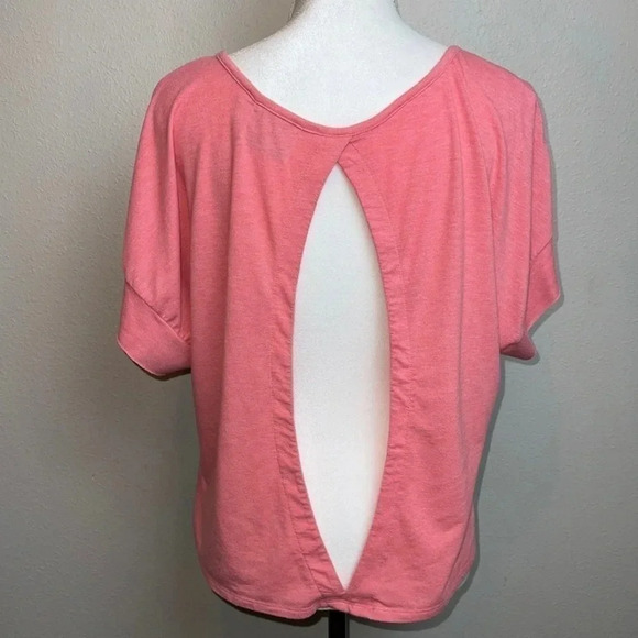 DISNEY, The Artist Collection, for Target “The Lost Boys” top with open back. - Picture 4 of 10